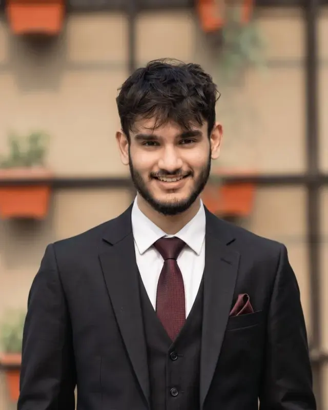 Umar Riaz